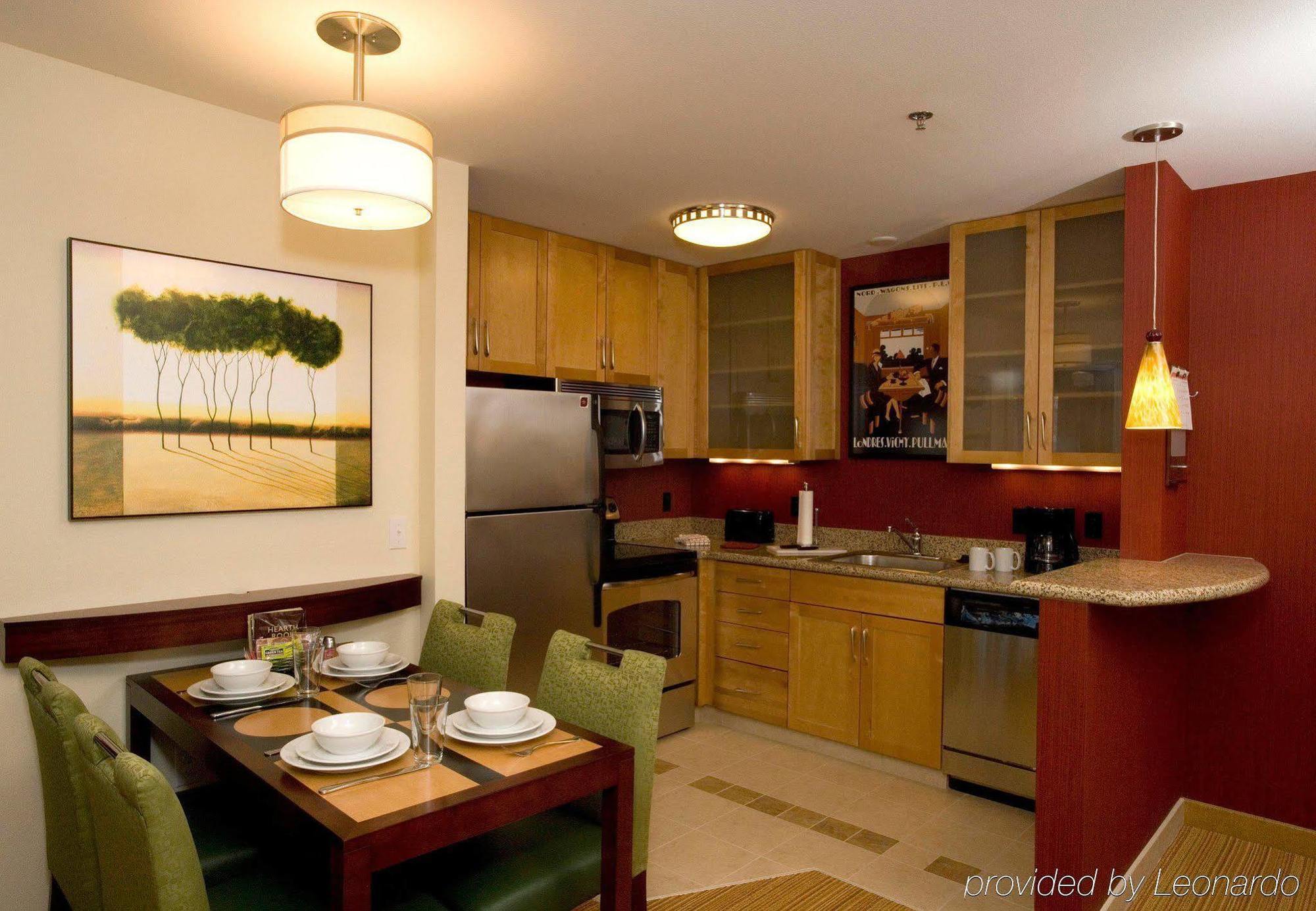 Residence Inn Duluth 3*